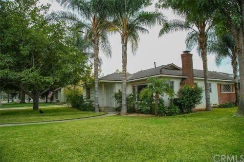 4796 Rosewood Pl, Riverside, CA 92506-1034