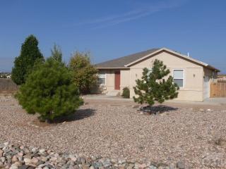 161 Siesta Dr, Pueblo, CO 81007-3249