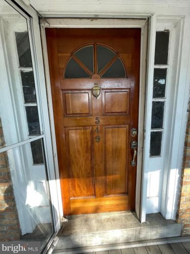 549 Burrowes Ave, Lancaster PA  17602-2120 exterior