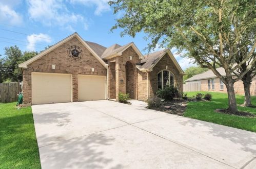 5414 Cunningham Ln, Richmond, TX 77471-2661