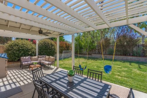 8020 Woodsboro Ave, Anaheim CA  92807-2506 exterior