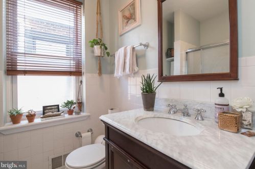 413 Belgrade St, Philadelphia PA 19125-2622 exterior