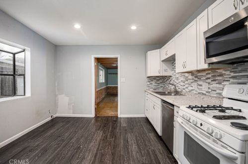 1418 Santa Rosa St, Oceanside, CA 92058-1146