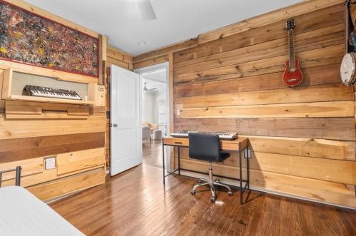 1118 Hawthorne St, Atlanta GA  30307-2610 exterior
