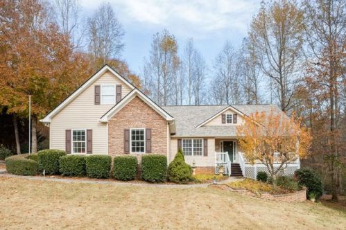5225 Monarch Dr, Gainesville, GA 30506-7320