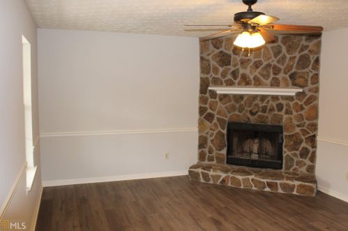 140 Briarcliff Pl, Stockbridge, GA 30281-7406