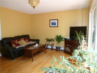 114 Oliver St, Torrington, CT 06790-3825
