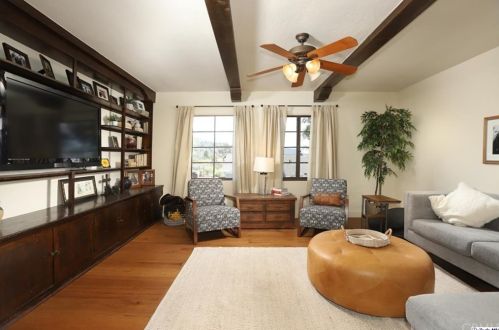 3113 Sparr Blvd, Glendale CA  91208-1829 exterior