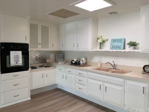 13801 El Dorado Dr, Seal Beach, CA 90740-3996
