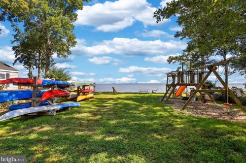 4722 Girton Ave, Shady Side MD 20764-9602 exterior