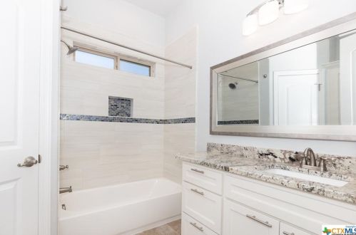 115 High Pt Cir, Spring Branch TX 78070-5065 exterior