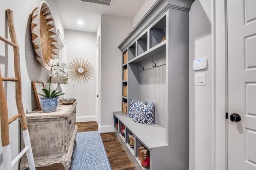 5132 Steinbeck St, Carrollton TX 75010 exterior