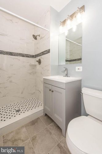 5612 Thicket Ln, Columbia MD  21044-2527 exterior