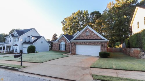 89 Oak Park Sq, Newnan, GA 30265-5520