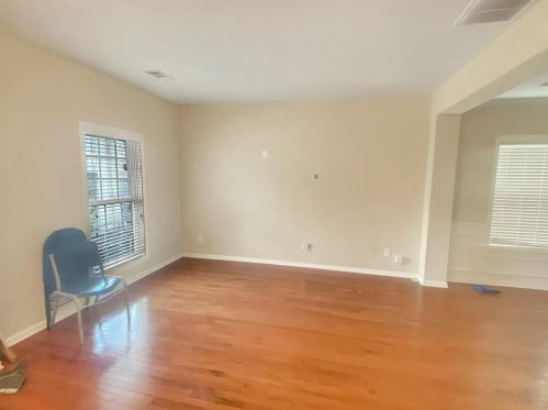 3867 Lake Sanctuary Way, Atlanta, GA 30349-1898