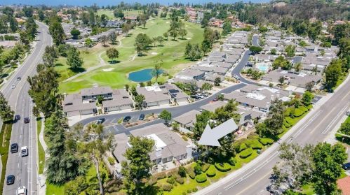 908 Wentworth Cir, Vista, CA 92081-5374
