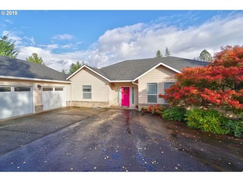 950 Chehalem Dr, Newberg, OR 97132-1511