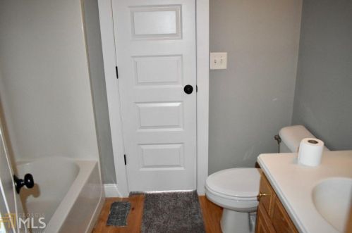 2075 Lebanon Church Rd, Jefferson GA  30549-5947 exterior