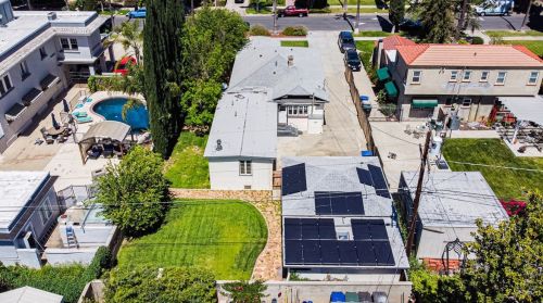 3580 Larchwood Pl, Riverside CA  92506-1236 exterior