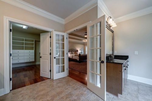 2459 Ellijay Dr, Atlanta GA  30319-3439 exterior