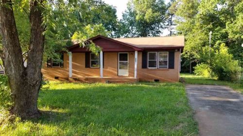 114 Crestmont Dr, Gaffney, SC 29340-2711