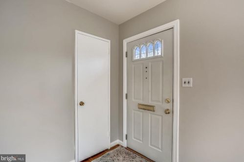 11904 Lafayette Dr, Silver Spring MD 20902-2213 exterior