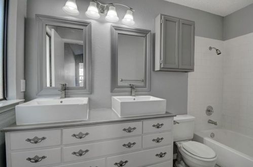 804 Calico Dr, Austin TX  78748-6404 exterior