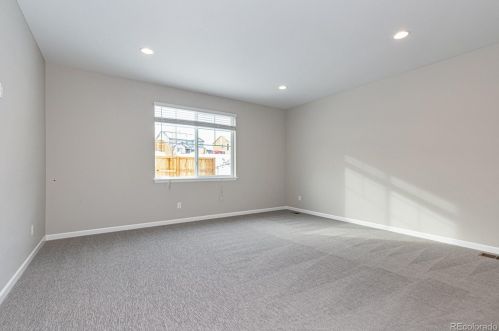 5795 Grand Baker Ct, Aurora CO 80016 exterior