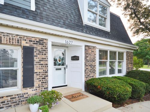 1627 Kaspar Ave, Arlington Hts, IL 60004-3715
