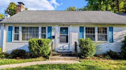 402 Maple St, Hartford, CT 06109-3779