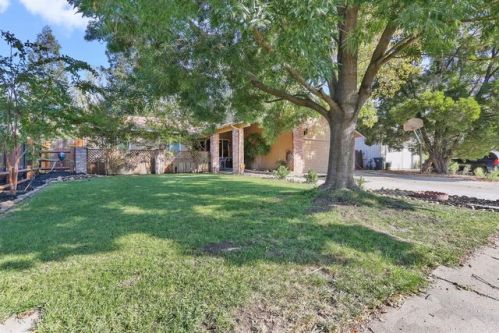 9212 Decatur Dr, Stockton, CA 95209-1649