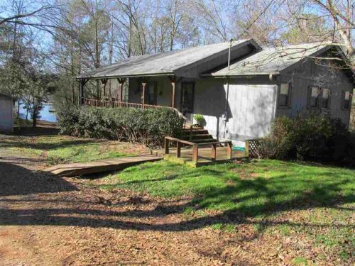 427 Hillcrest Cir, Hartwell, GA 30643-3851