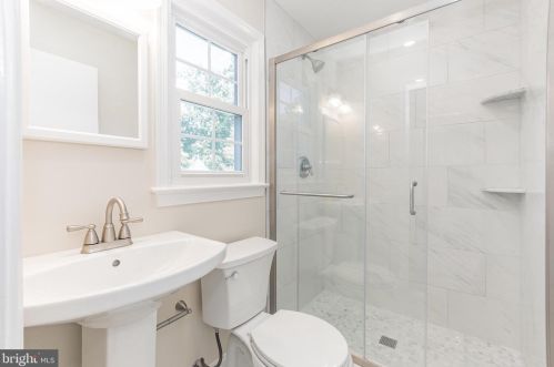 13825 Gate Dr, Silver Spring MD 20906-2208 exterior