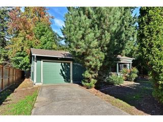 10835 82 Ave, Portland OR  97223-8408 exterior