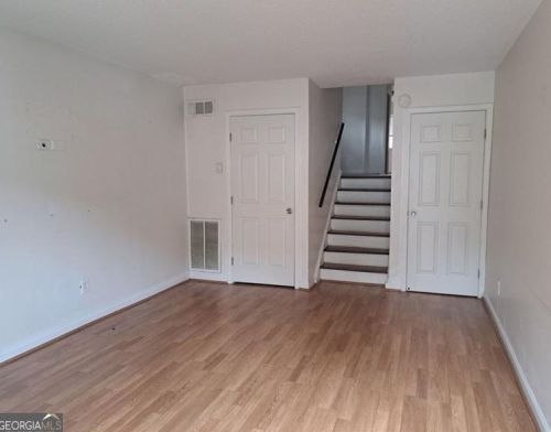 405 Fairburn Ave, Atlanta, GA 30331-5819