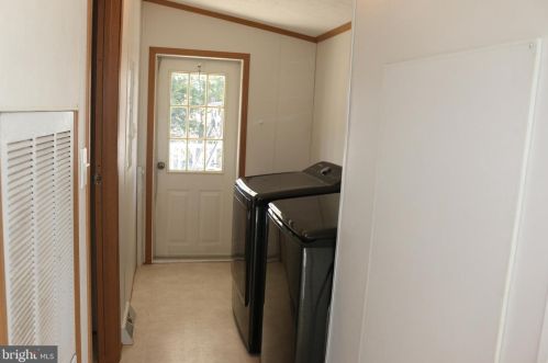 120 Dewey Dr, Maysville WV  26833 exterior