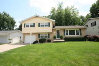 523 Sheffield Dr, Decatur, IL 62526-1739