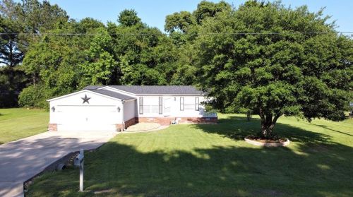 16319 Fawn Ridge Dr, Conroe, TX 77302-5448