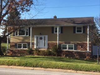 2820 Westwind Ln, York, PA 17404-9160