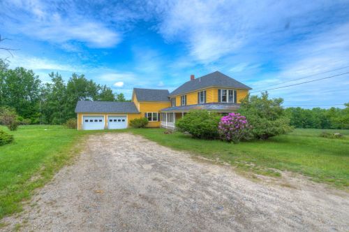 203 Old Stage Rd, Norway, ME 04268-5356