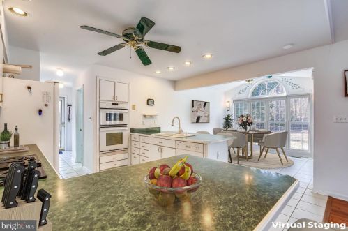 6512 Putman Rd, Graceham MD 21788-2726 exterior