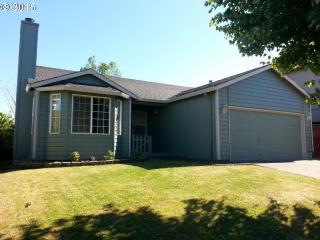 12984 Tearose Way, Portland, OR 97223-6686