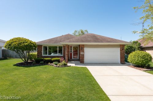 3410 Avondale Ln, Mokena, IL 60451-8603