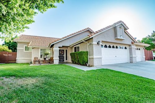 1564 Napa Ct, San Jacinto, CA 92583-5743
