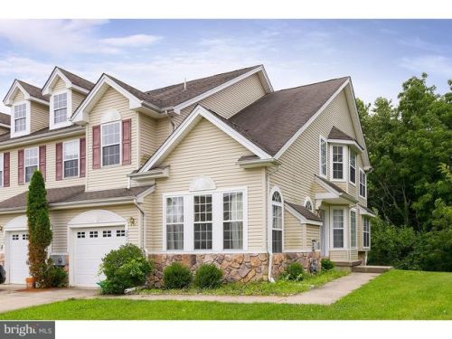 201 Westbrook Dr, Auburn, NJ 08085-2539