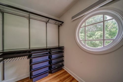 10 Frst Rdg Ct, Atlanta GA  30350-1802 exterior
