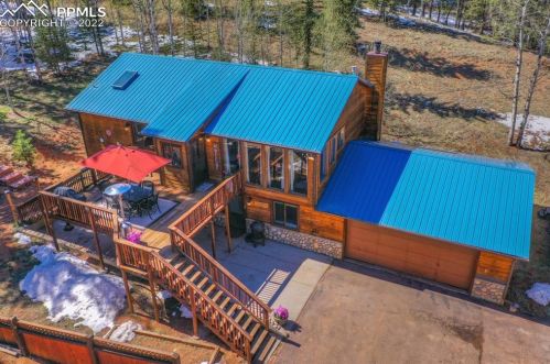 126 Pinewood Cir, Divide, CO 80814-9664