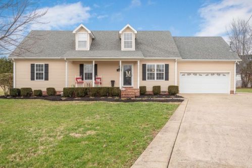 157 Millwood Dr, Murfreesboro, TN 37127-7224