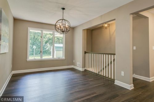 4893 121st St, Saint Paul MN  55110-5902 exterior