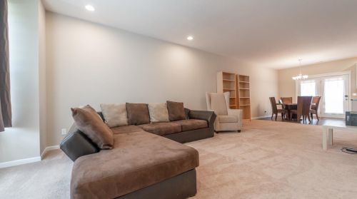 11376 Kentucky St, Crown Point, IN 46307-7149